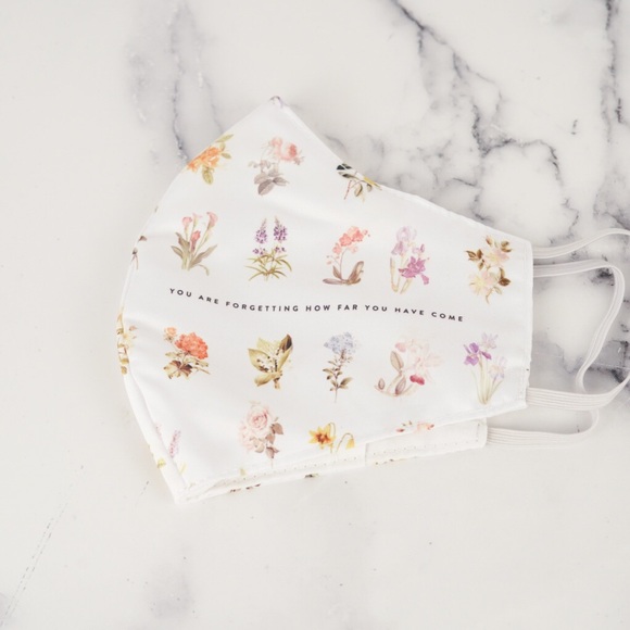 Set B, 3 layers with filter pocket face masks - Picture 9 of 11